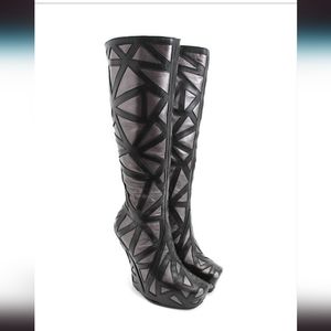 John Fluevog LA Malibu Boots Black Metallic Silver Gunmetal 7 leather tall boots